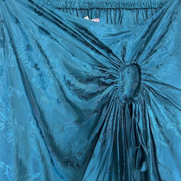 Band Of the Free Celene Layered Floral Midi Skirt in Deep Teal - Picture 6 of 8